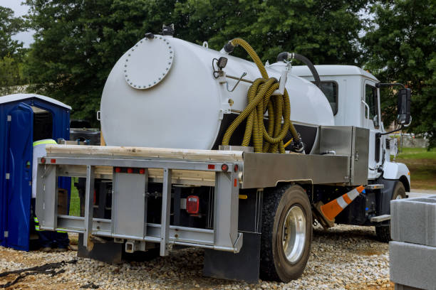 Best Luxury portable toilet rental  in West Falls Church, VA